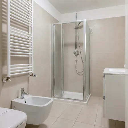 Italianway Comfort - Traiano 37c * Milão